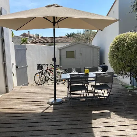 Charme Et Confort A St Martin De Re Avec Terrasse & Parking 아파트