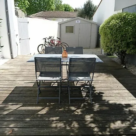 Charme Et Confort A St Martin De Re Avec Terrasse & Parking Apartament *