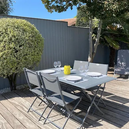 Charme Et Confort A St Martin De Re Avec Terrasse & Parking Saint-Martin-de-Ré